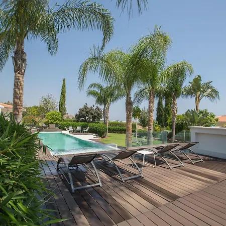 4 Schlafzimmer Mit Pool Im Zentrum Von * Protaras