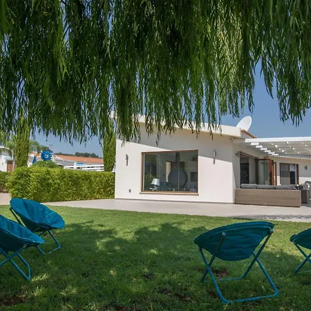 4 Schlafzimmer Mit Pool Im Zentrum Von Ferienhaus Protaras