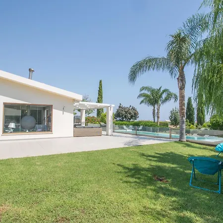 4 Schlafzimmer Mit Pool Im Zentrum Von